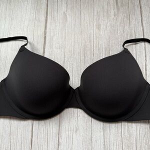 Fits Everybody T-Shirt Bra SKIMS